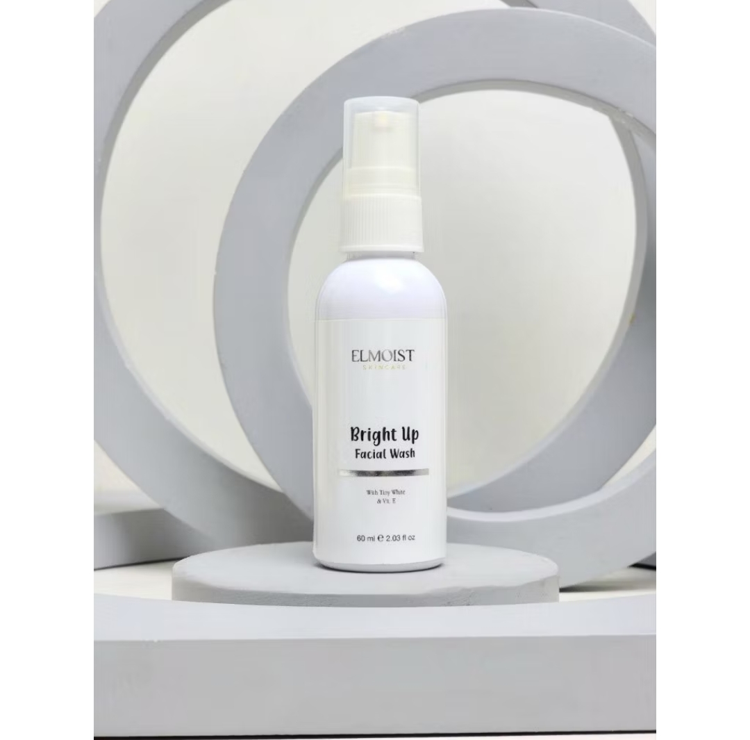 Bright Up Facial Wash by Elmoist Skincare